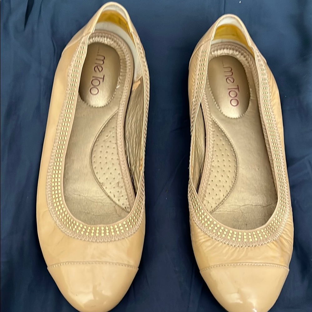Me Too Taupe Patent Leather Flats with Gold Detail size 9